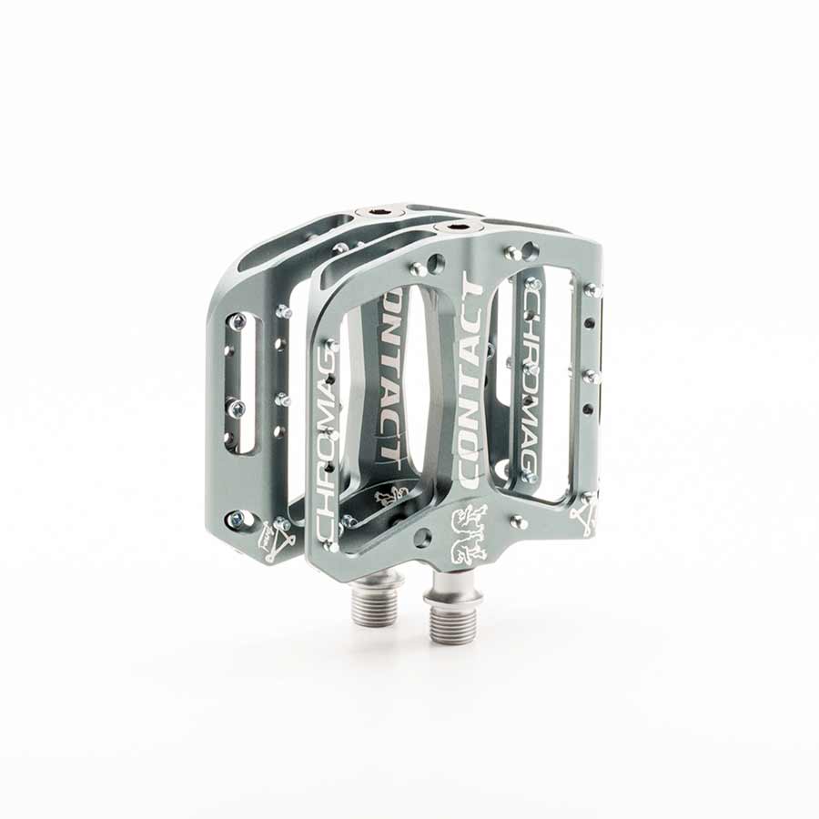 Chromag Contact Platform pedals Bushing and sealed bearings Aluminium body Gun Metal