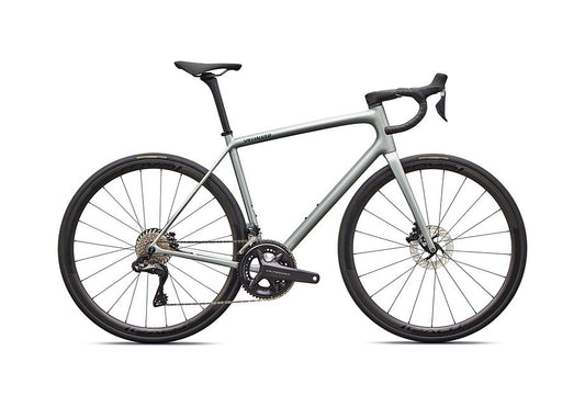 2026 Specialized Aethos Pro Di2 Bike Gloss Shadow Silver / Emerald Metallic 56