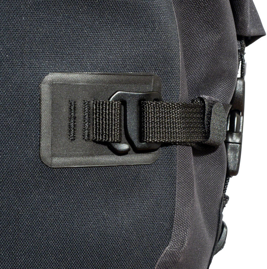 Old Man Mountain Ponderosa Pannier Bags Pair Black