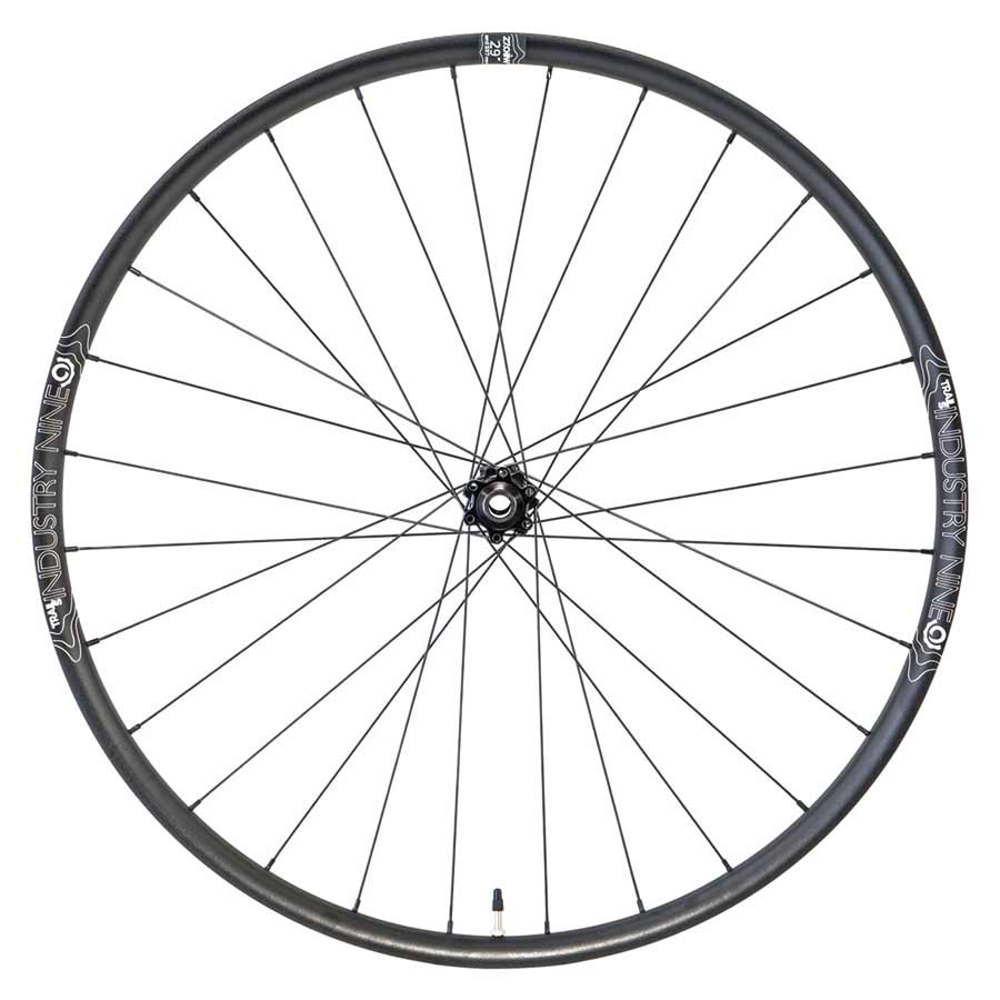Industry Nine Trail S Hydra Wheel Front 29'' / 622 Holes: 28 15mm TA 110mm Boost Disc IS 6-bolt