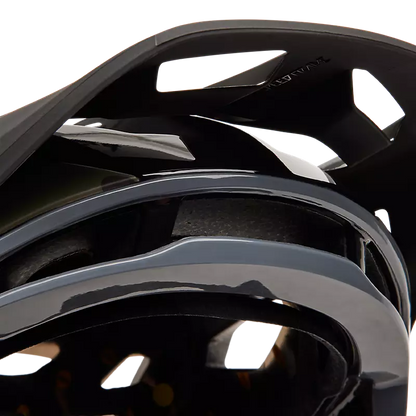 Speedframe Pro Camo Helmet