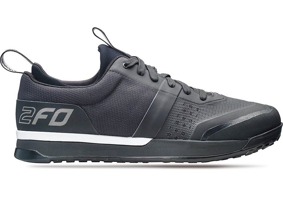 Specialized 2fo flat 1.0 black 48