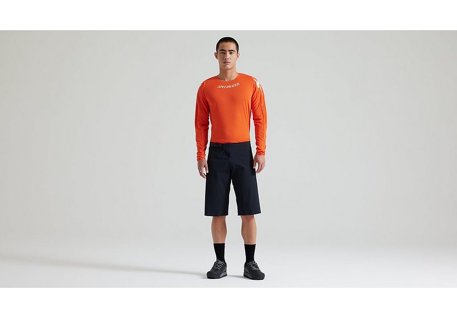 Specialized Gravity Short Black/Black 32
