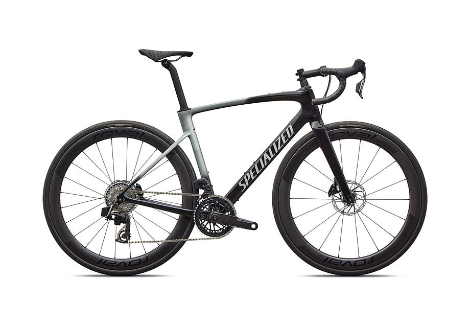 2026 Specialized Roubaix Pro Bike Gloss Carbon/Shadow Silver 56
