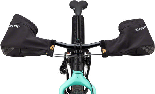 45NRTH Draugenklaw Flat Bar Pogies - Black