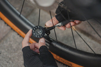 Topeak AirBooster G+ CO2 Inflator - with Gauge