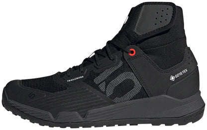 Five Ten Trailcross GTX Flat Shoes - Men's Core BLK / DGH Solid Gray / FTWR White 10.5